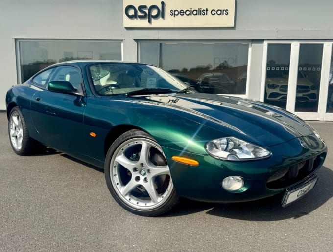 2025 Jaguar Xk8