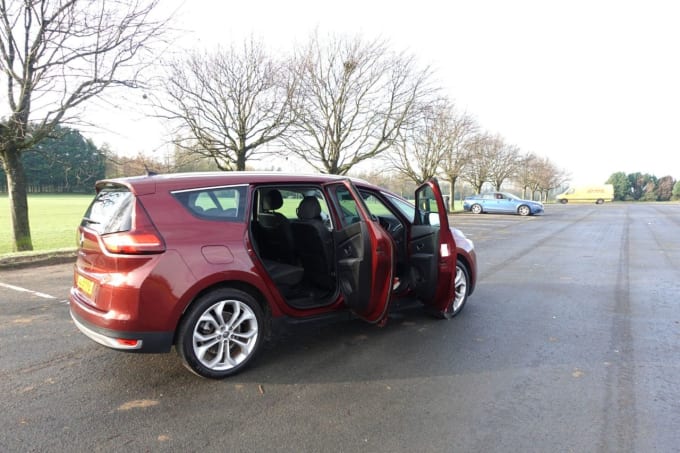 2019 Renault Scenic