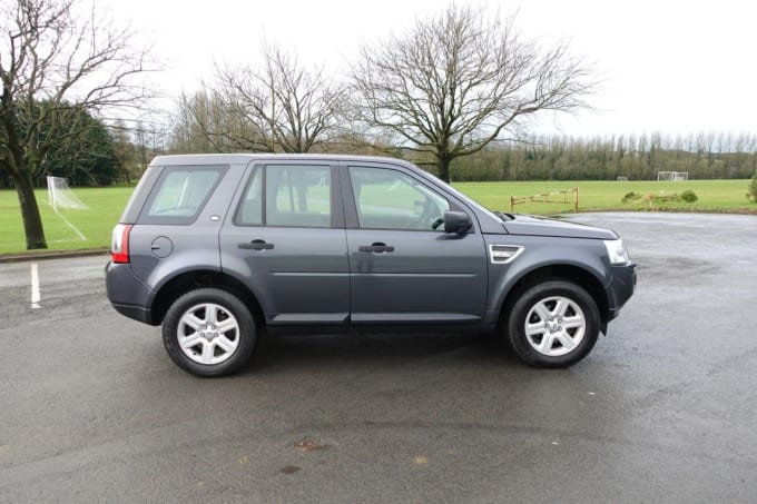 2025 Land Rover Freelander