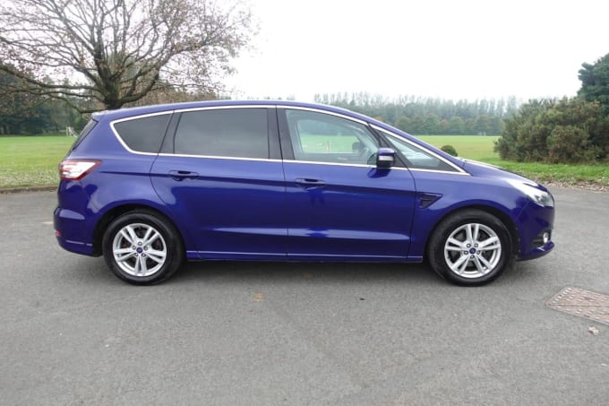 2024 Ford S-max