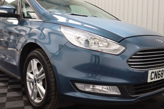 2025 Ford Galaxy