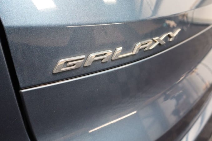 2025 Ford Galaxy