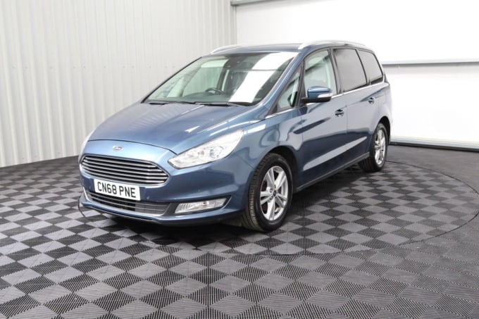 2025 Ford Galaxy