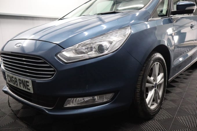2025 Ford Galaxy