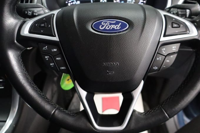 2025 Ford Galaxy