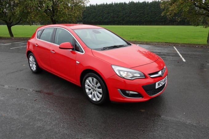 2024 Vauxhall Astra