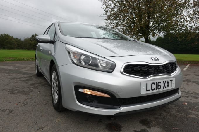 2024 Kia Ceed