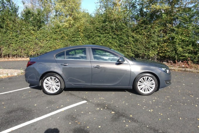 2024 Vauxhall Insignia