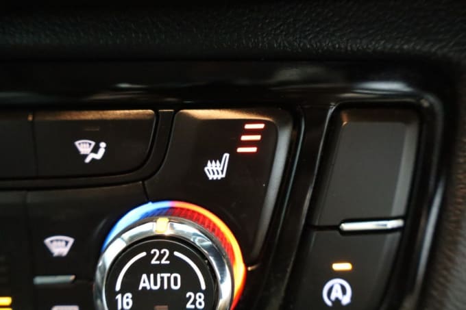 2025 Vauxhall Mokka X