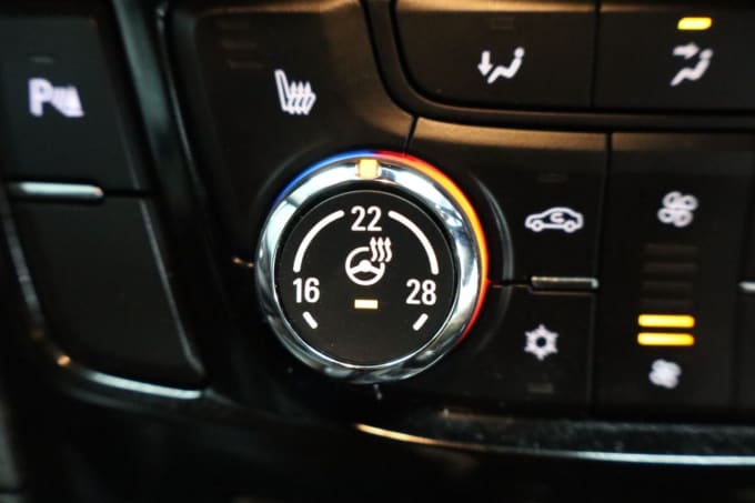 2025 Vauxhall Mokka X