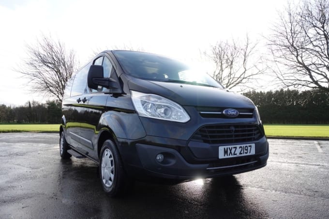 2025 Ford Transit Minibus