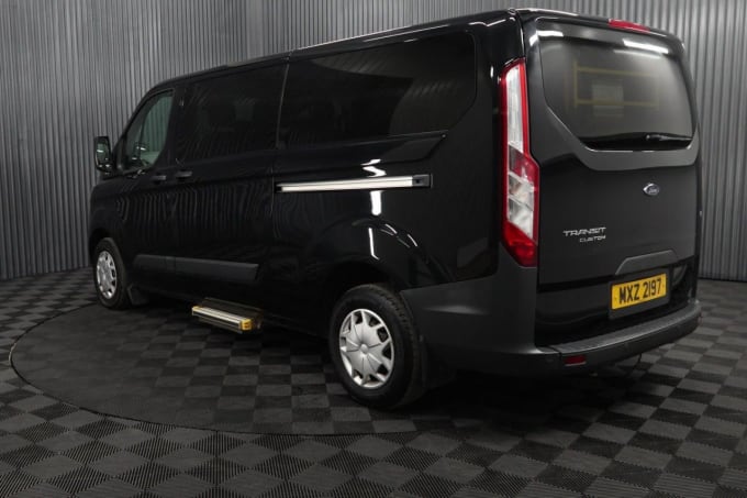 2025 Ford Transit Minibus