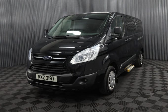 2025 Ford Transit Minibus