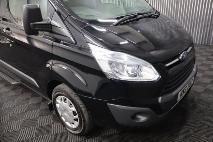 2025 Ford Transit Minibus