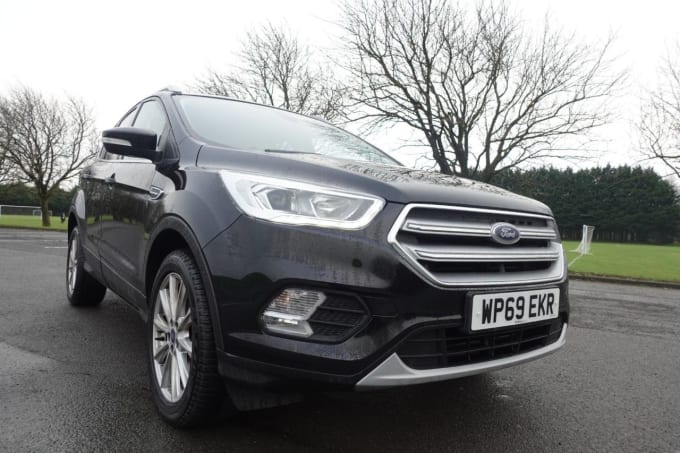 2025 Ford Kuga