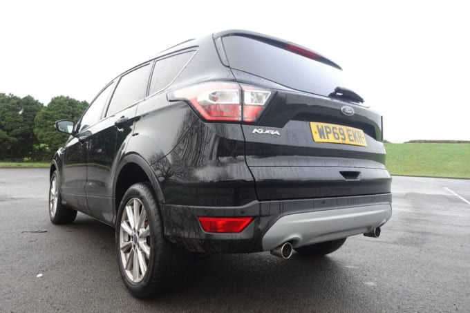 2025 Ford Kuga