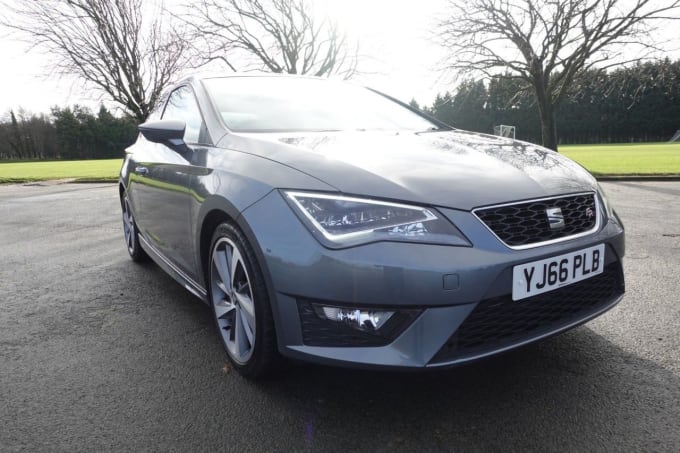 2025 Seat Leon