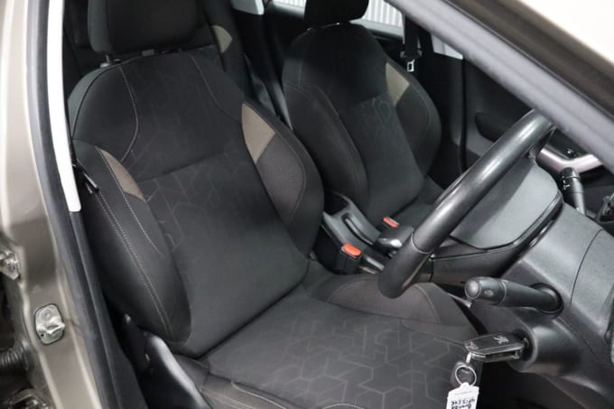 2025 Peugeot 2008