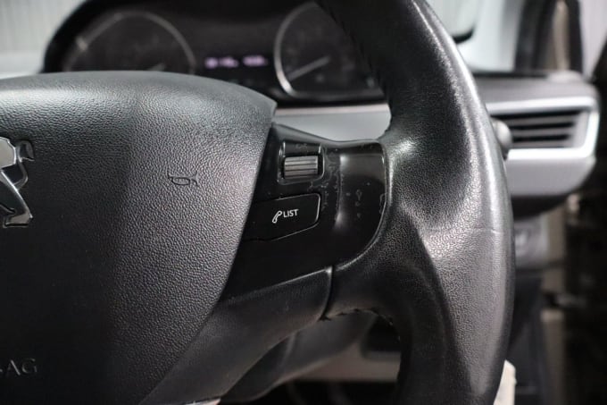 2025 Peugeot 2008