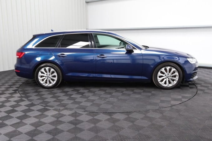 2025 Audi A4 Avant