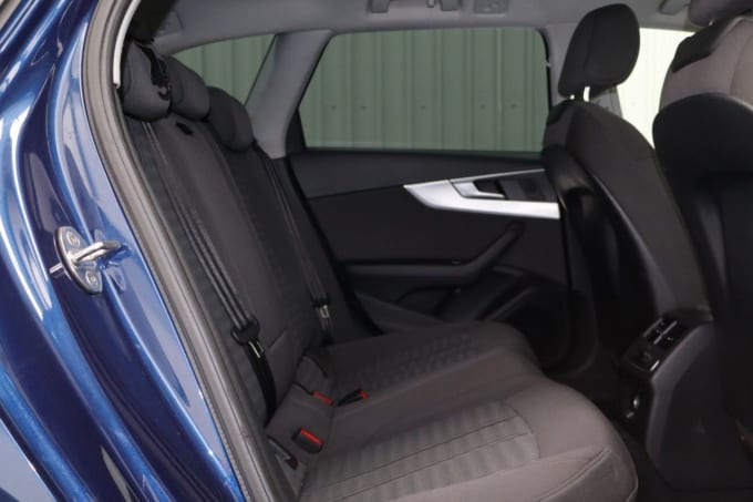 2025 Audi A4 Avant