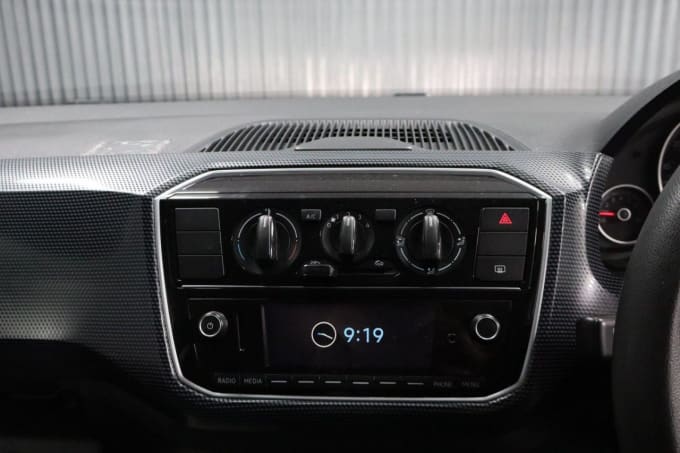 2025 Volkswagen Up!