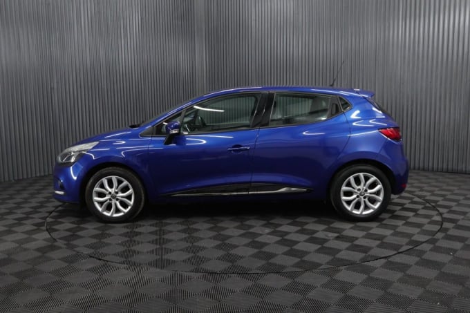 2025 Renault Clio
