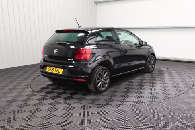 2025 Volkswagen Polo