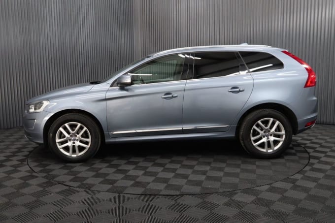 2025 Volvo Xc60