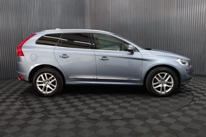 2025 Volvo Xc60