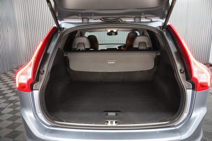 2025 Volvo Xc60