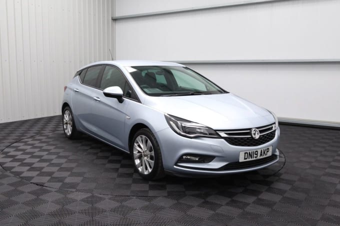 2025 Vauxhall Astra
