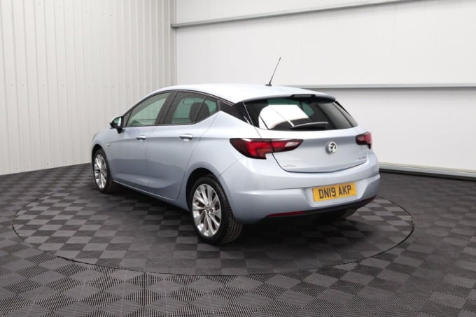 2025 Vauxhall Astra