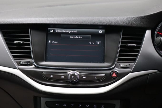 2025 Vauxhall Astra