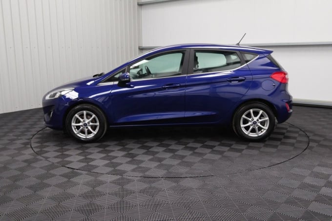 2025 Ford Fiesta