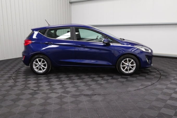 2025 Ford Fiesta