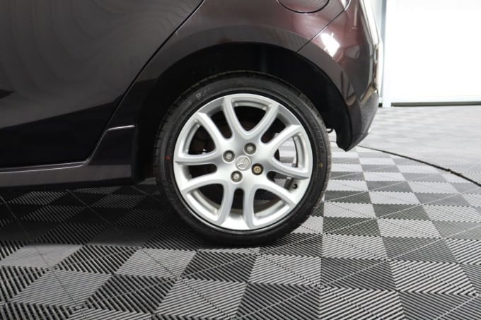 2025 Mazda Mazda2