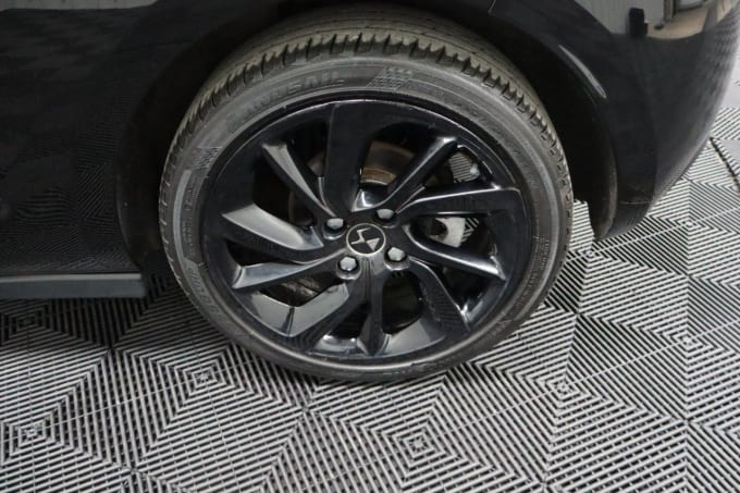 2025 Ds Automobiles Ds 3
