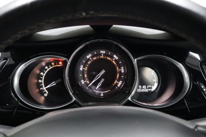 2025 Ds Automobiles Ds 3