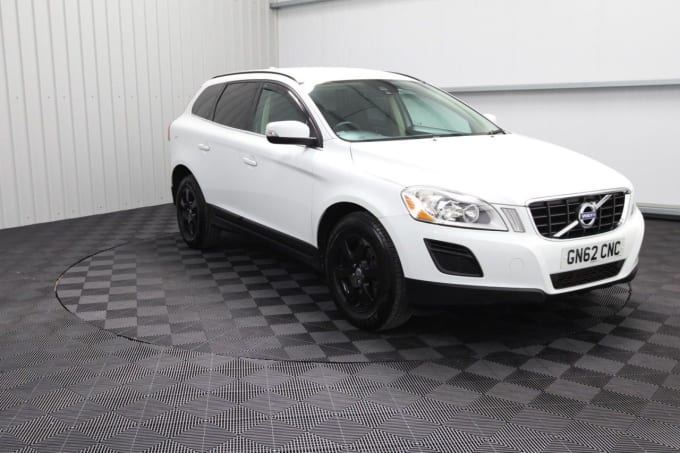 2025 Volvo Xc60