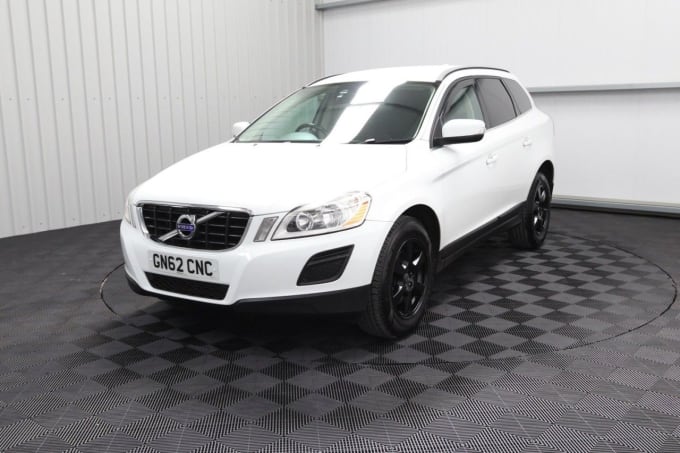 2025 Volvo Xc60