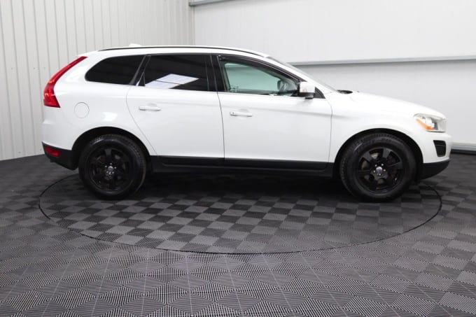 2025 Volvo Xc60