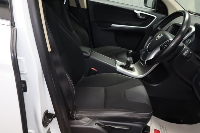 2025 Volvo Xc60