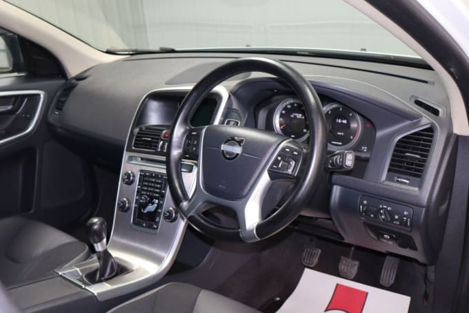 2025 Volvo Xc60