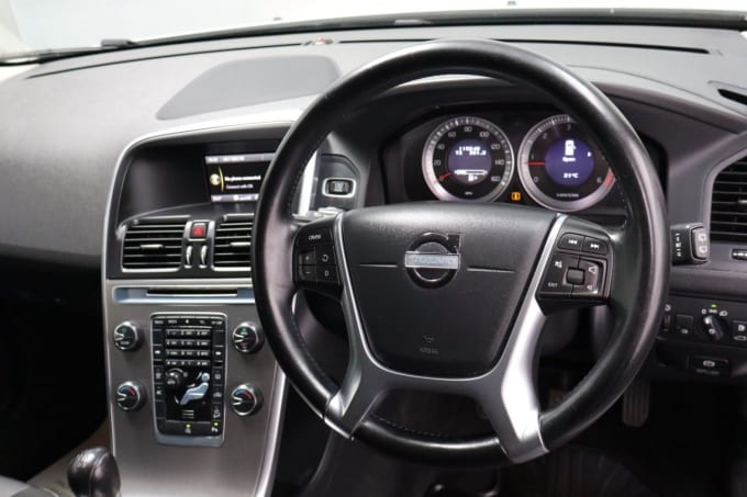 2025 Volvo Xc60