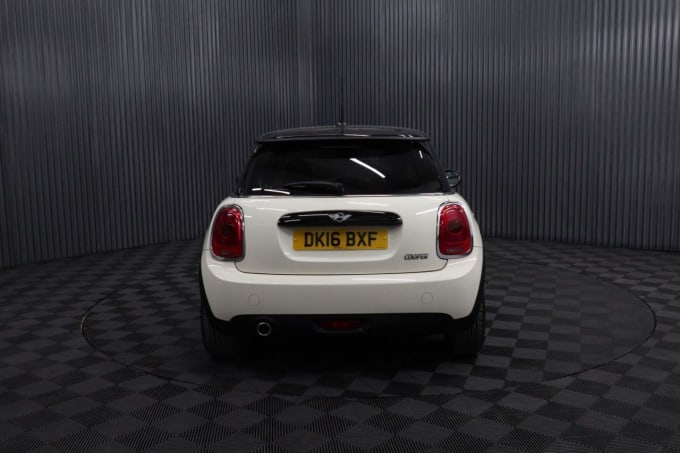2025 Mini Hatch