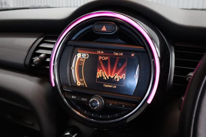 2025 Mini Hatch