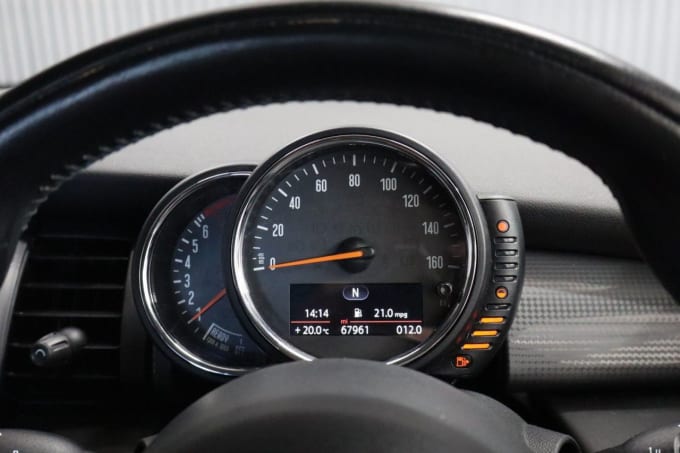 2025 Mini Hatch