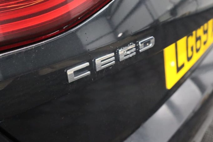 2025 Kia Ceed