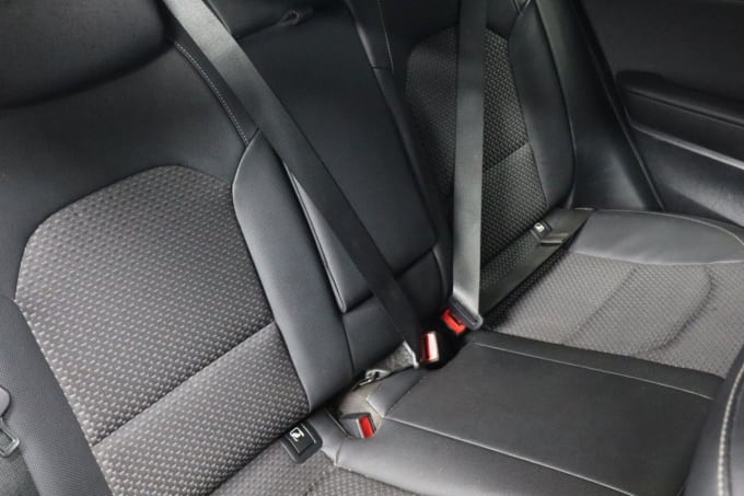 2025 Kia Ceed